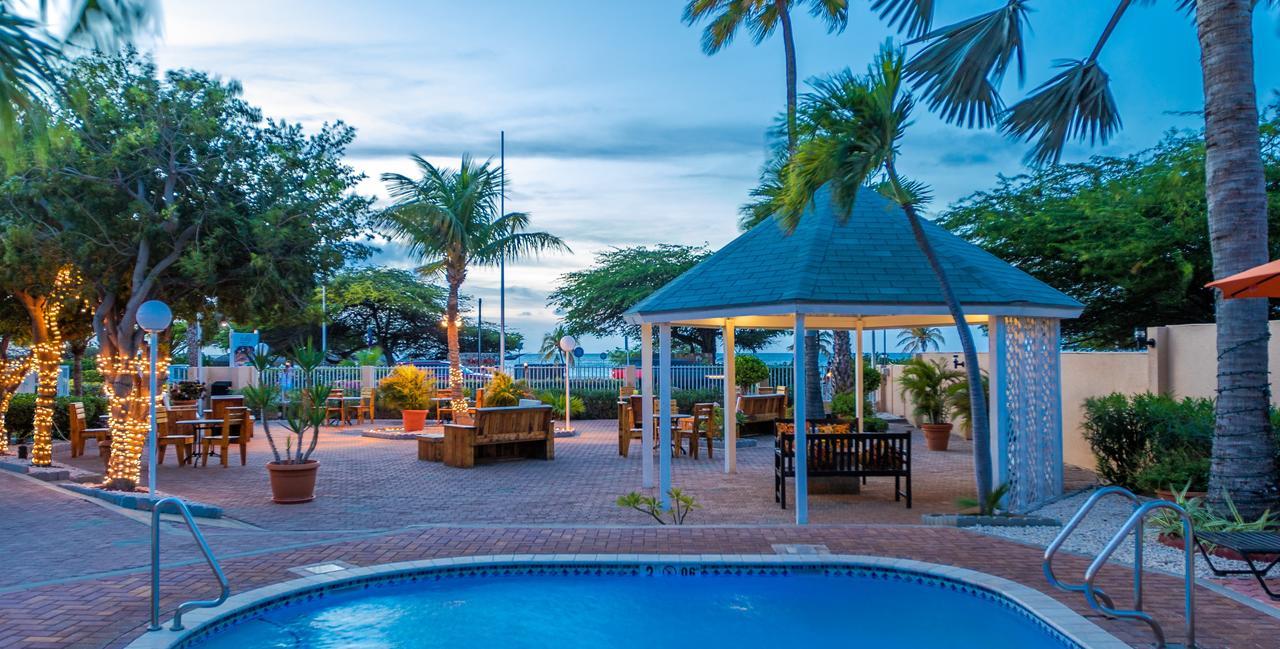 Mvc Eagle Beach Palm Beach Exteriör bild